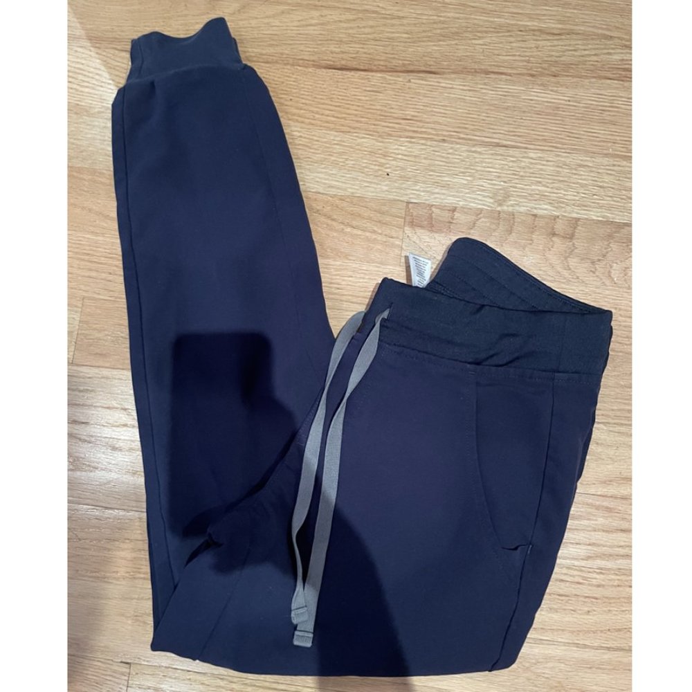 FIGS Scrubs Zamora Jogger Scrub Pants Navy XSP